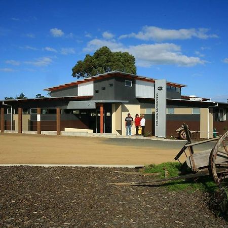 Swansea Backpacker Lodge Суонси Екстериор снимка