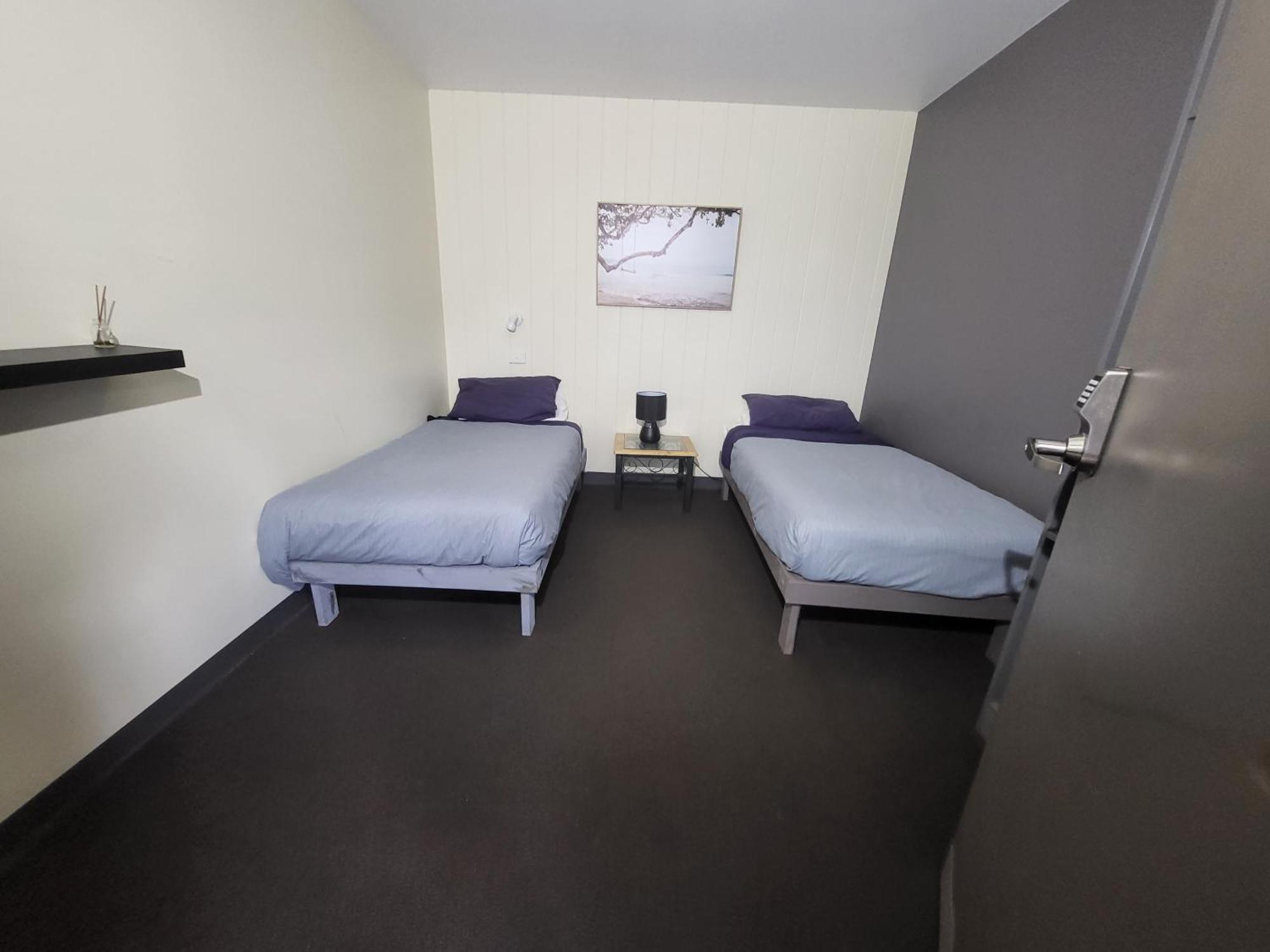 Swansea Backpacker Lodge Суонси Екстериор снимка